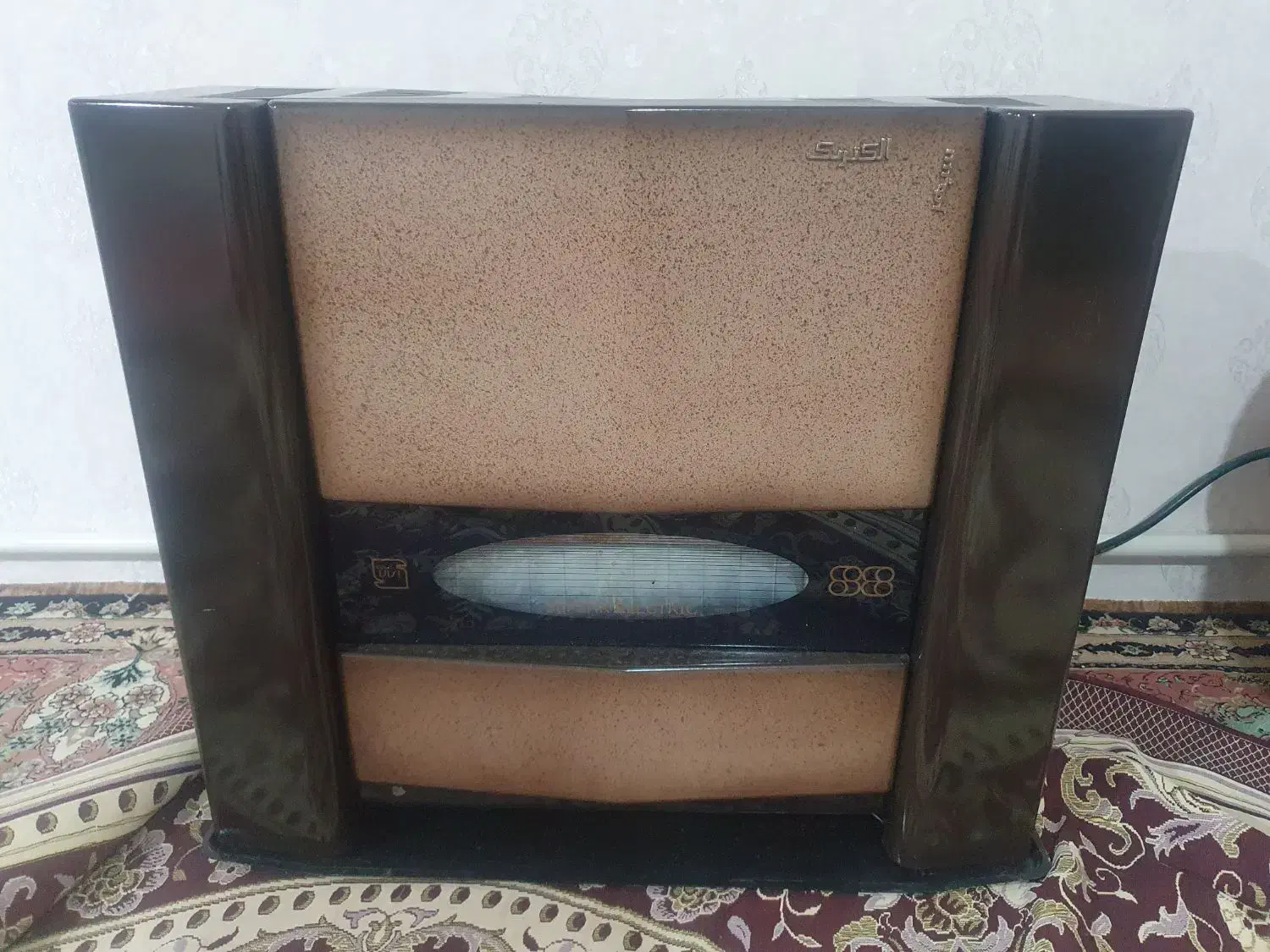 بخاری گازی تمیز و سالم|بخاری، هیتر، شومینه|اهر, |دیوار