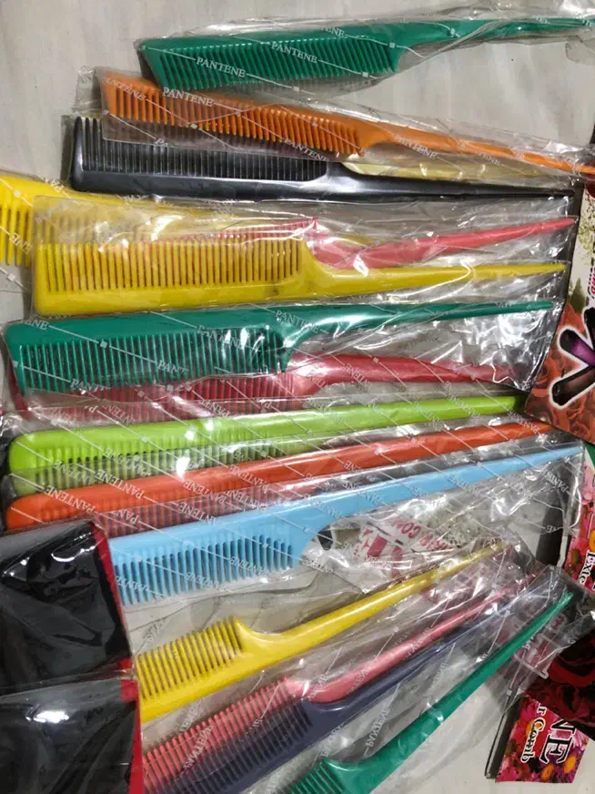 کلی وسایل آرایشگاه|آرایشگاه و سالنهای زیبایی|بندرعباس, |دیوار