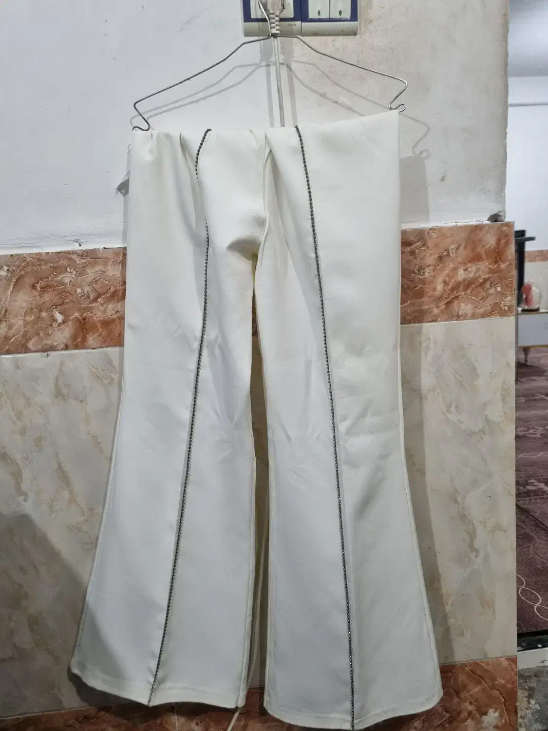 کت وشلوار نو|لباس|آق قلا, |دیوار