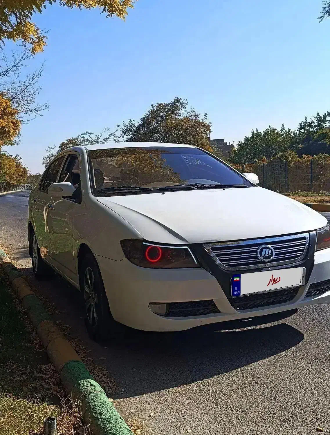 لیفان ۶۲۰ تمیز  کم کار بدون رنگ|خودرو سواری و وانت|مشهد, گرجی علیا|دیوار