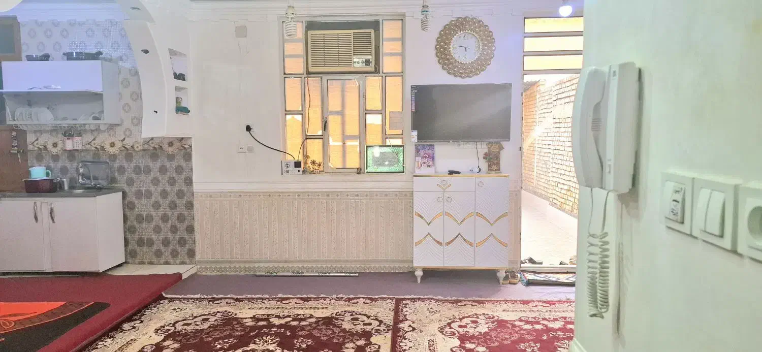 طبقه رهن مناسب زوجین جوان با موقعیت خیلی خوب|اجارهٔ آپارتمان|اهواز, شهرک رزمندگان|دیوار