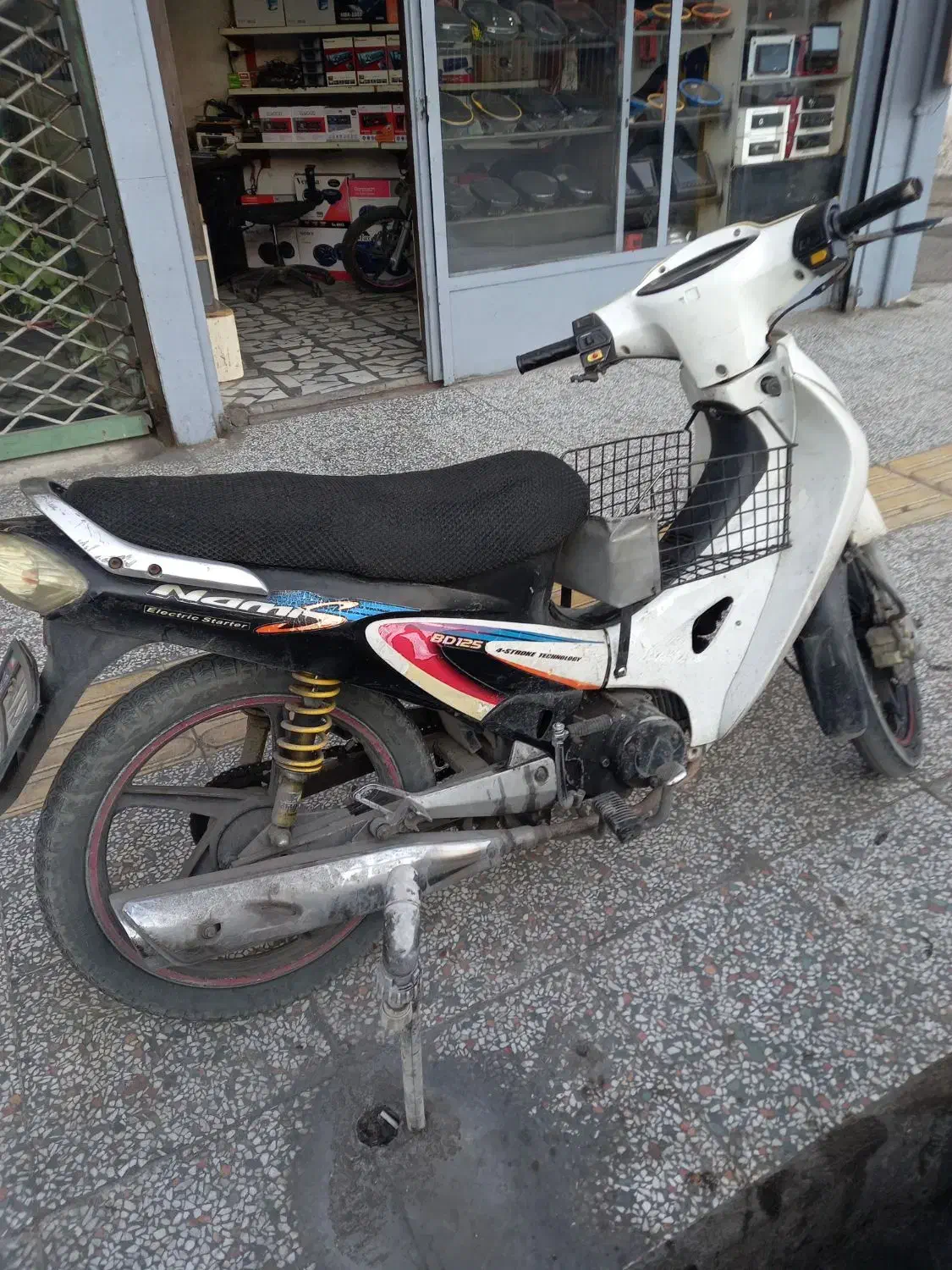 موتور بی کلاج|موتورسیکلت|بابل, |دیوار