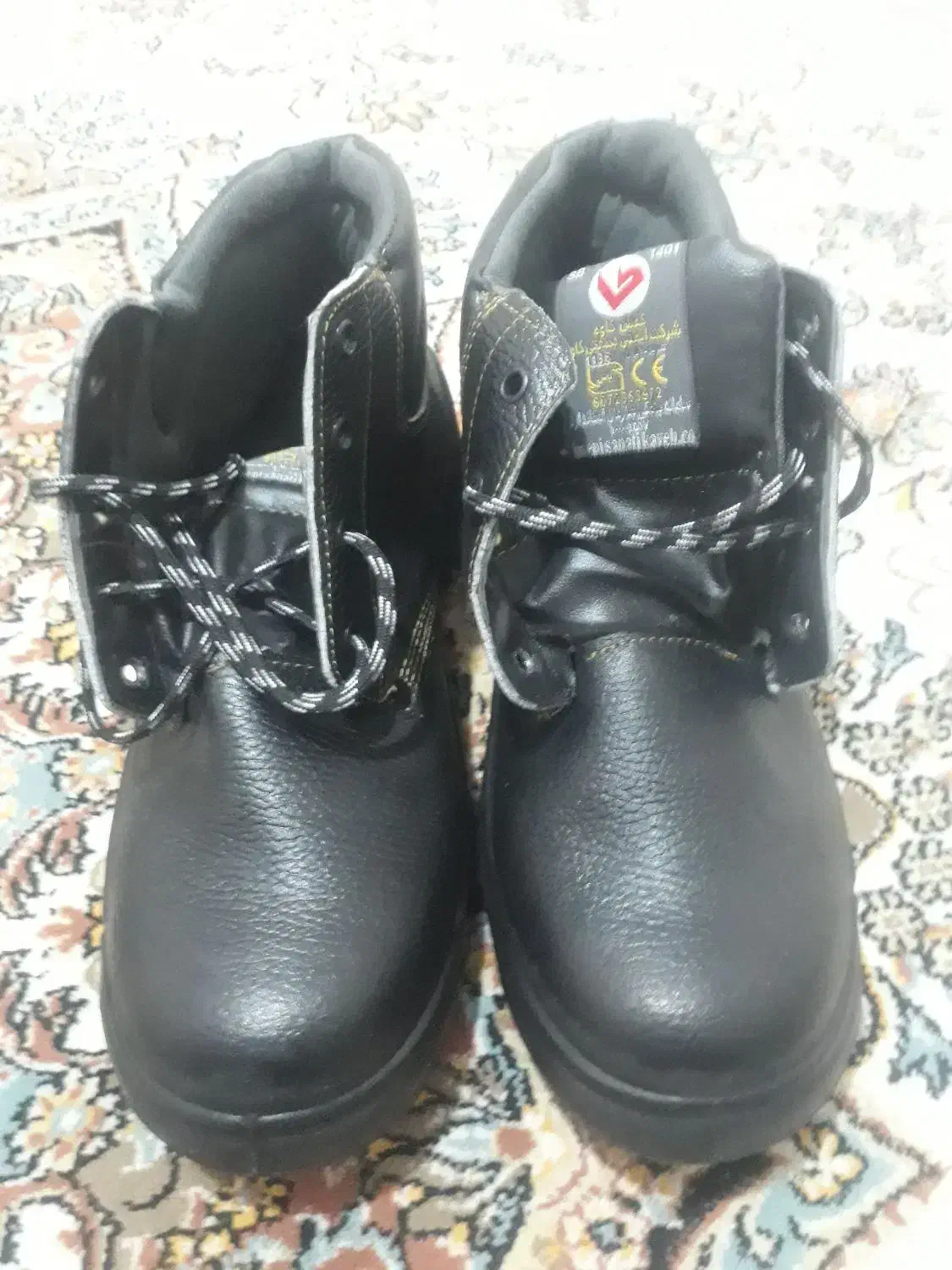 کفش ایمنی|کیف، کفش، کمربند|شهرکرد, |دیوار