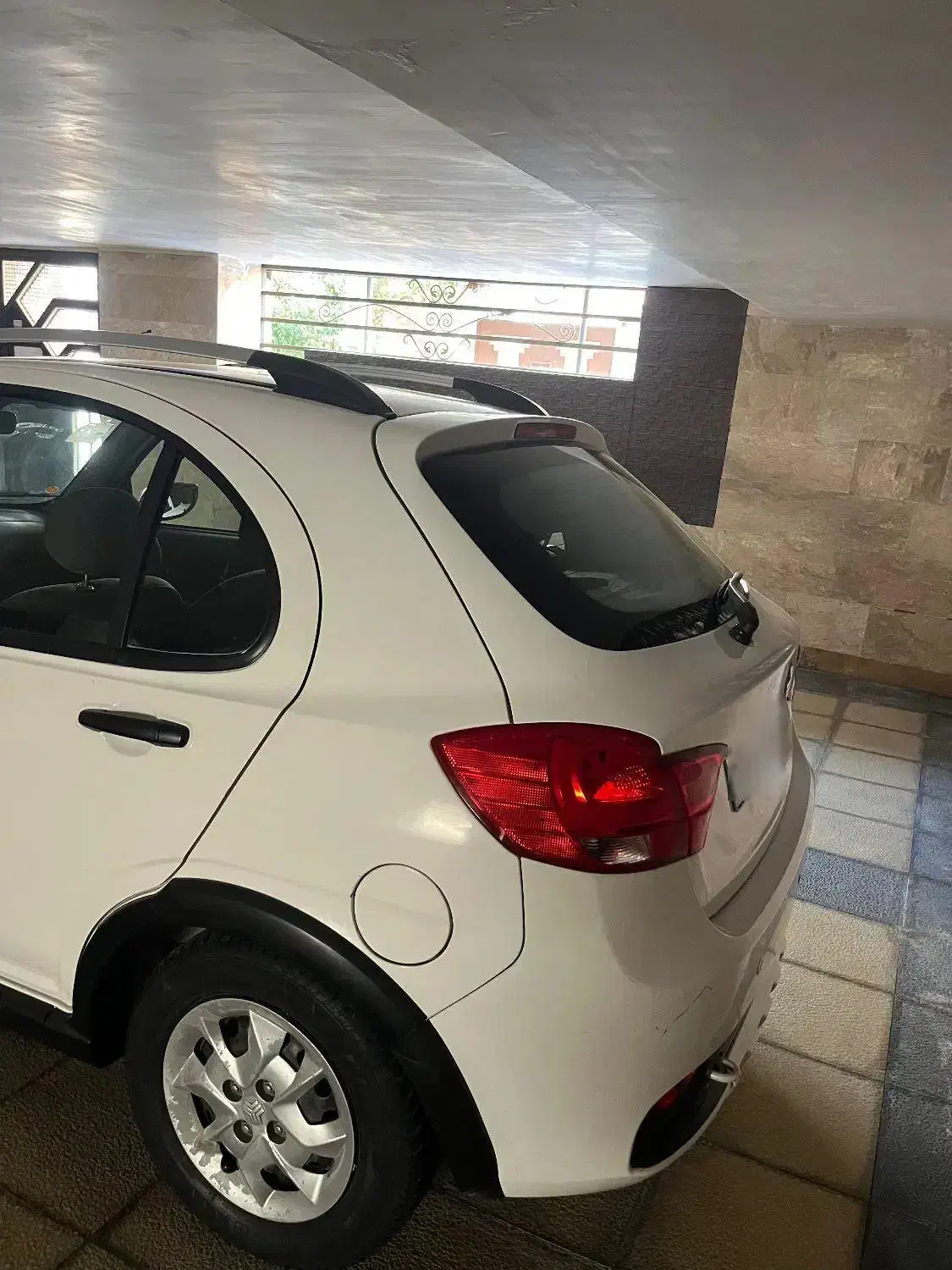 کوییک ۹۸|خودرو سواری و وانت|گرگان, |دیوار