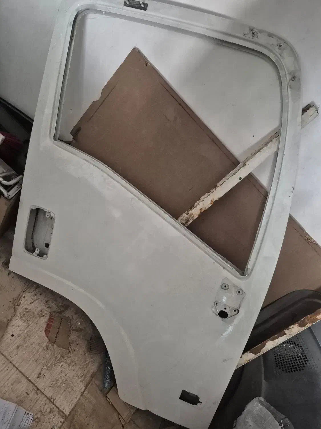 درب سمت شاگرد ایسوزو p700|قطعات یدکی و لوازم جانبی|اندیمشک, |دیوار