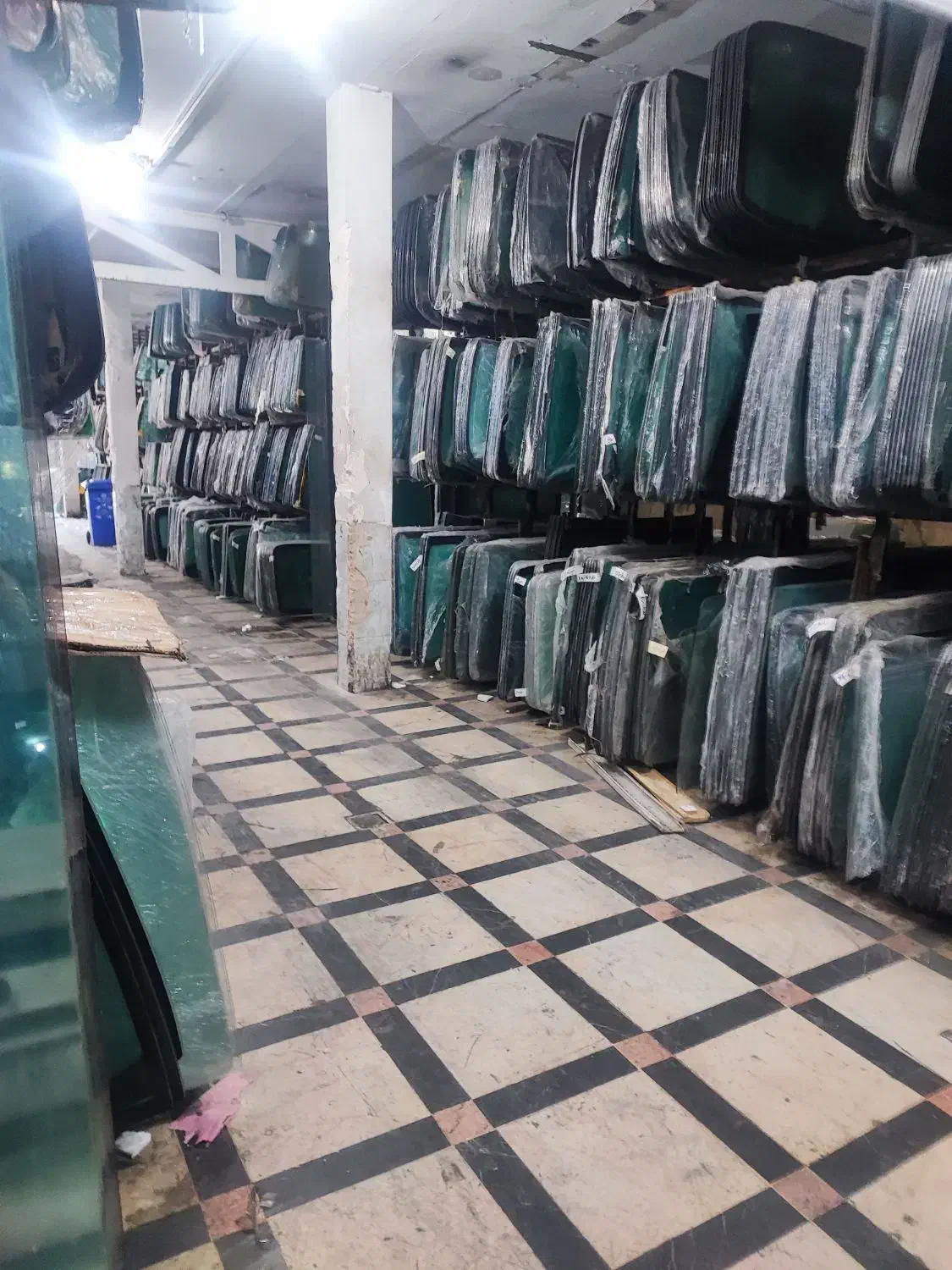 شیشه جلو جکs5وk7وt8تیگو5تیگو7تیگوpro8اریزو5و6وj7|قطعات یدکی و لوازم جانبی|تهران, شکوفه (عبدل آباد)|دیوار