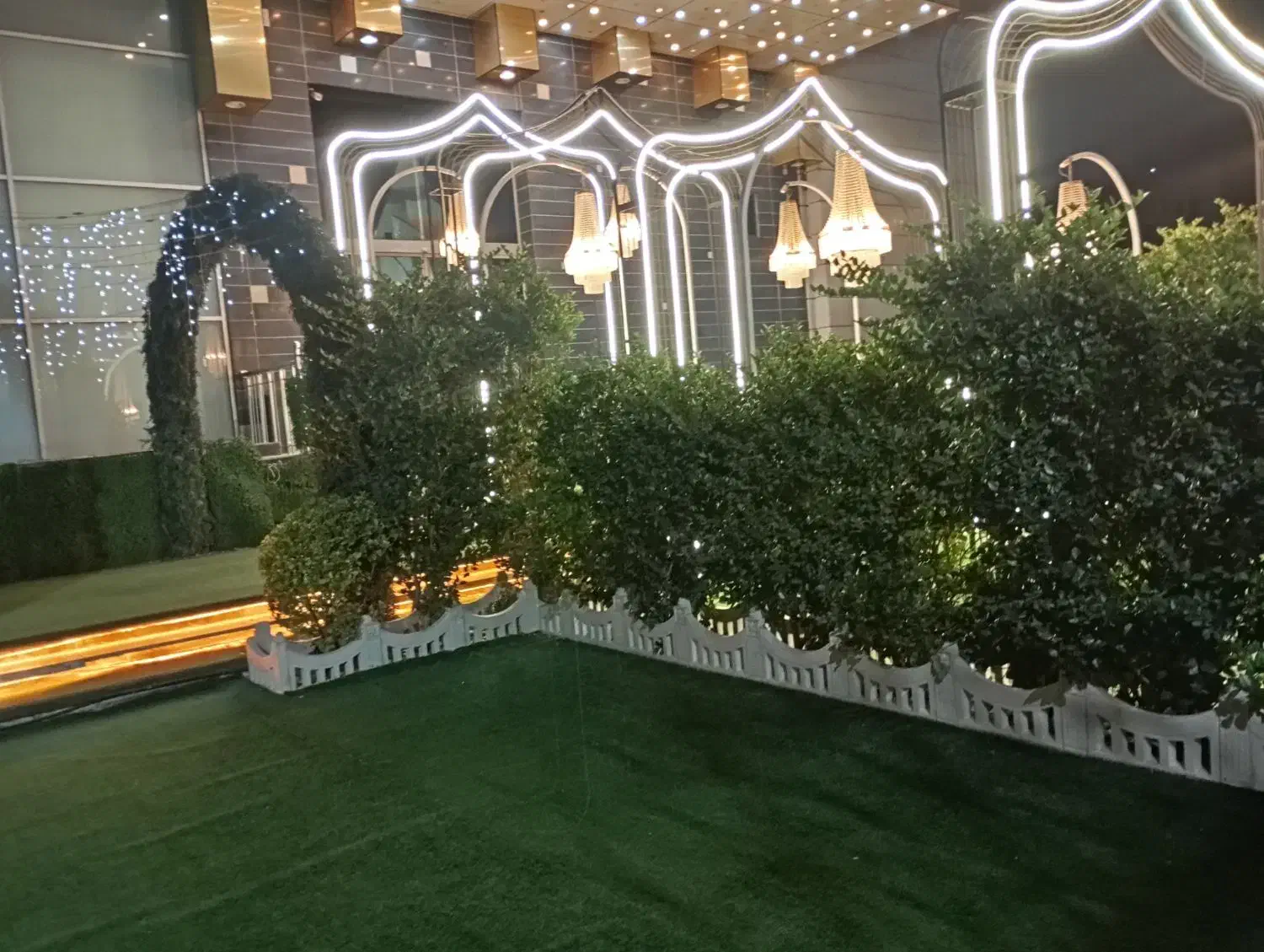 باغ تالار/تالار عروسی /تشریفات /عمارت/تالارنفیس|خدمات پذیرایی، مراسم|فردیس, قریشی|دیوار