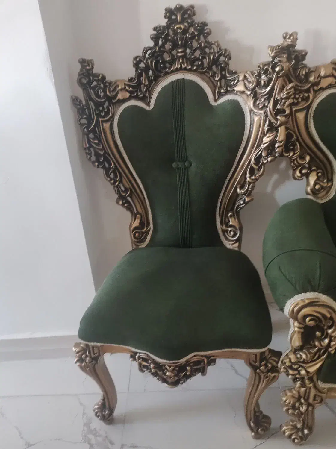 مبل سلطنتی ۹نفره با میز غذاخوری ۴نفره تمام چوب|مبلمان خانگی و میز عسلی|زنجان, |دیوار