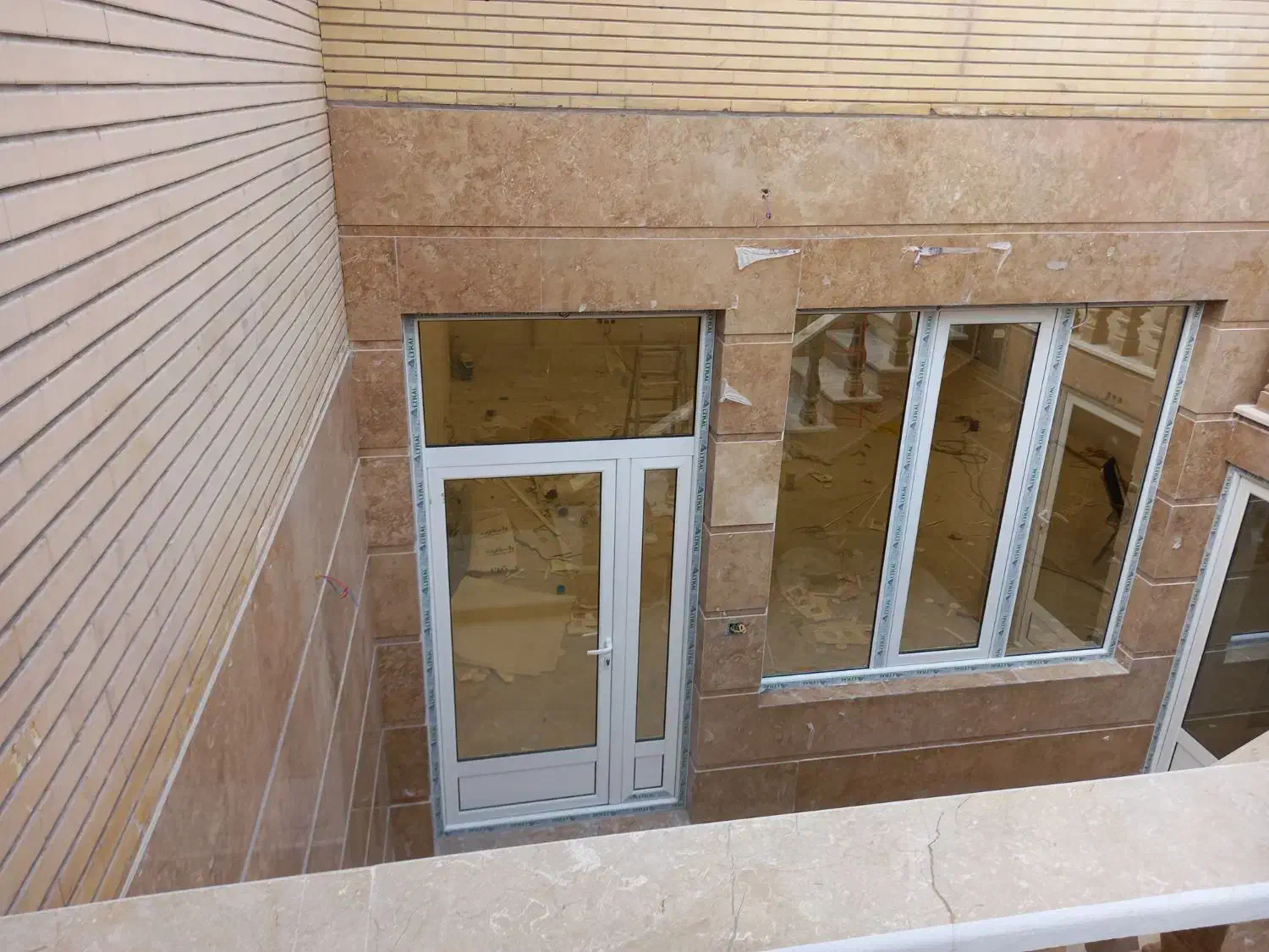درب پنجره دوجدارهupvc توری پلیسه کشوی|خدمات پیشه و مهارت|کاشان, صفی آباد|دیوار