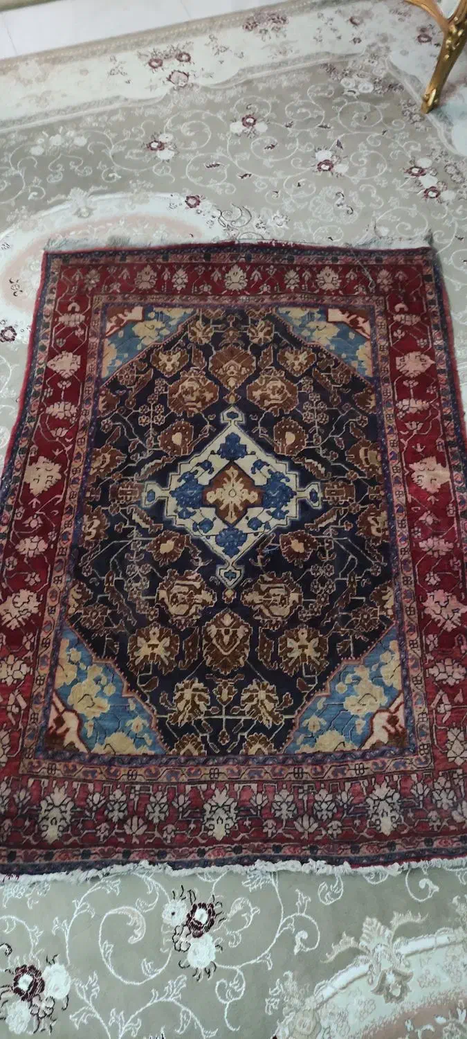 قالیچه بیجار قدمت دار|فرش|فردیس, فردیس|دیوار