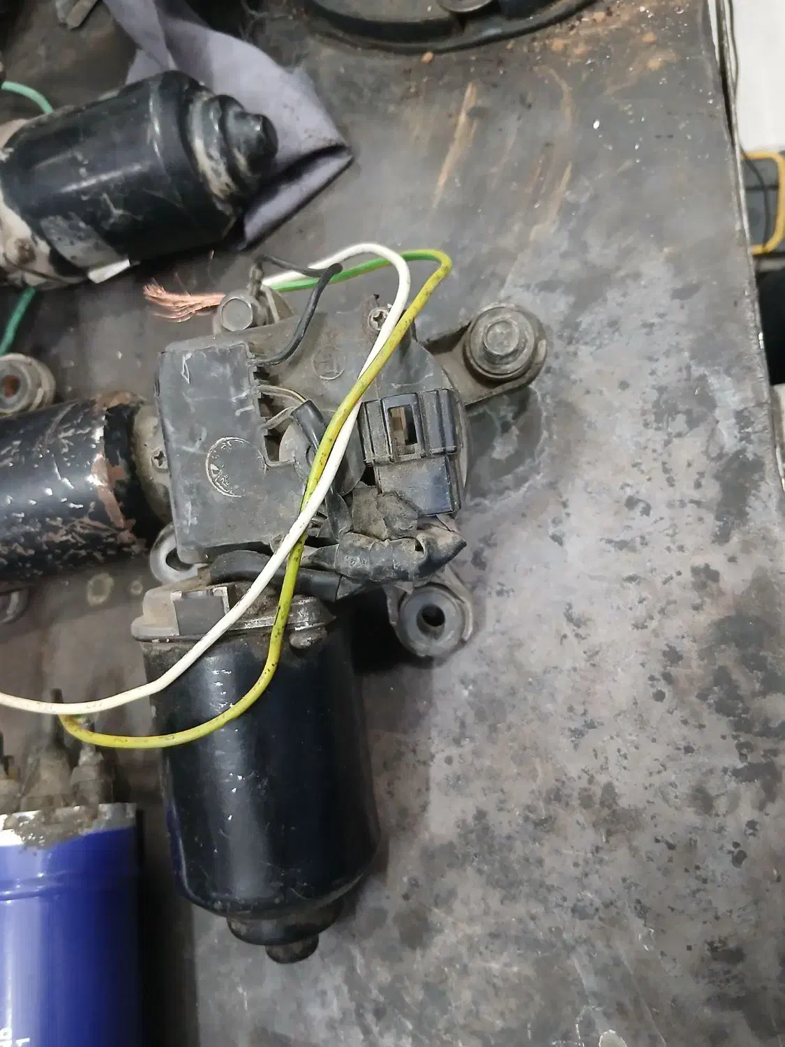 موتور برف پاک کن فن موتوربخاری رادیاتور پراید چراغ|قطعات یدکی و لوازم جانبی|مشهد, فاطمیه|دیوار