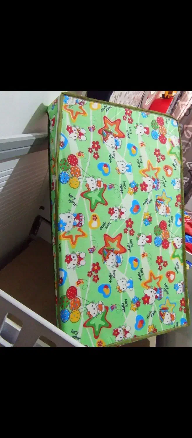 تخت کودک تمیزو مرتب بدون خط و خش|تخت و سرویس خواب|قرچک, پویینک|دیوار