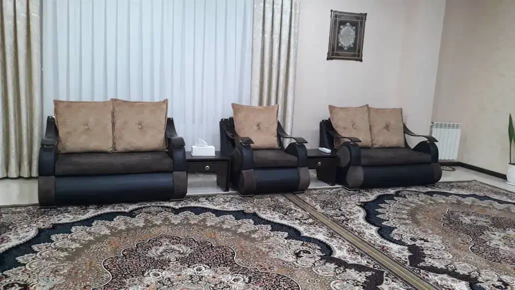 مبل راحتی نه نفره|مبلمان خانگی و میز عسلی|صومعهسرا, |دیوار