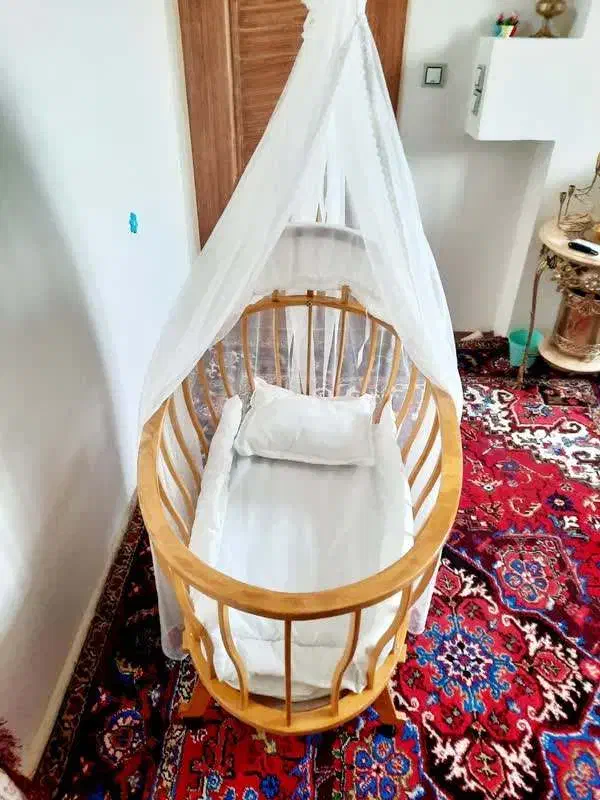 گهواره کودک|اسباب و اثاث بچه|تبریز, |دیوار