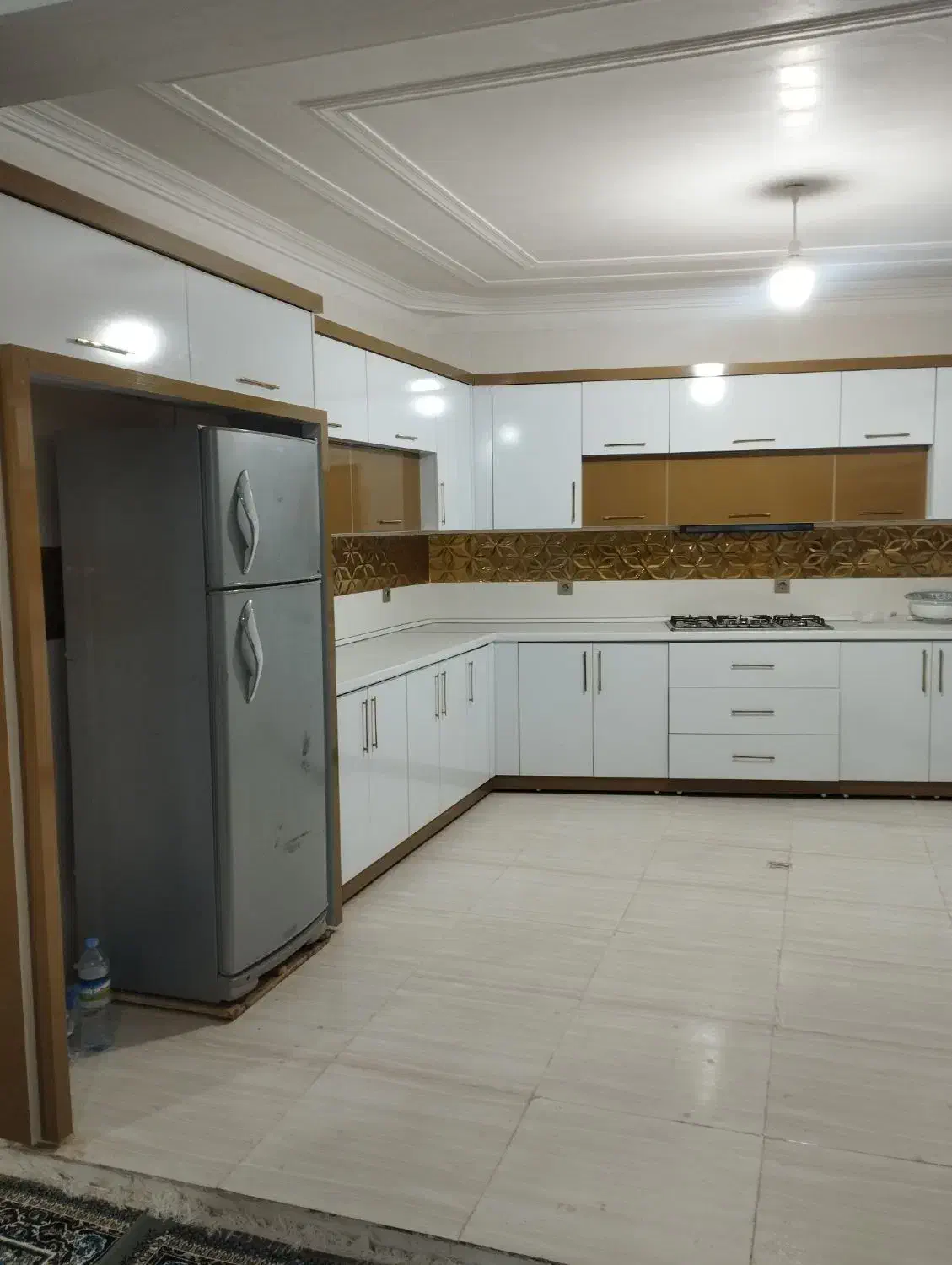 واحد طبقه اول حاشیه دانشجو|اجارهٔ آپارتمان|زابل, |دیوار