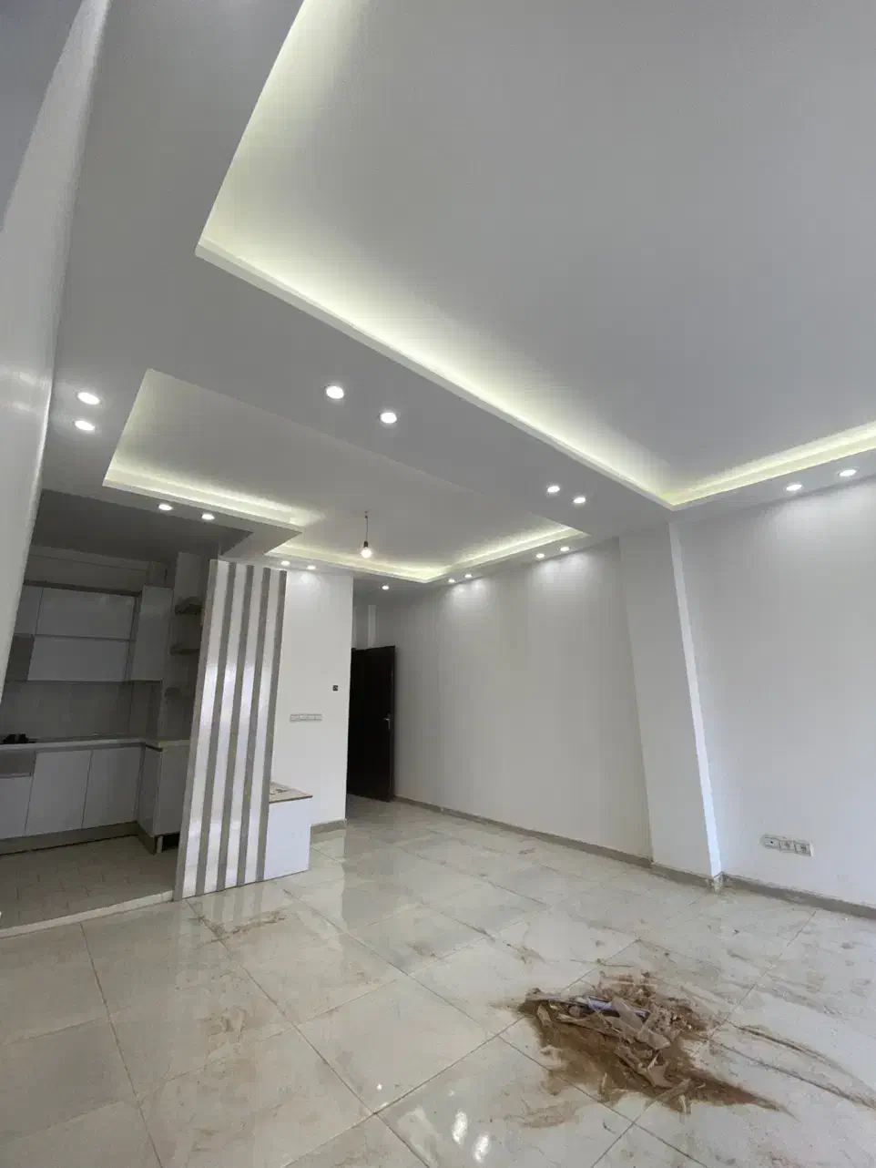 آپارتمان ۸۲متری فول لاکچری کلید نخورده با پارکینگ|فروش آپارتمان|هشتگرد, شهرک گلخانه|دیوار