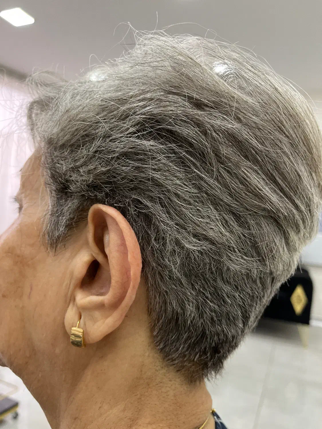 هیرکات تخصصی با بیست سال تجربه کار|خدمات آرایشگری و زیبایی|کرج, شهرک البرز ۳|دیوار