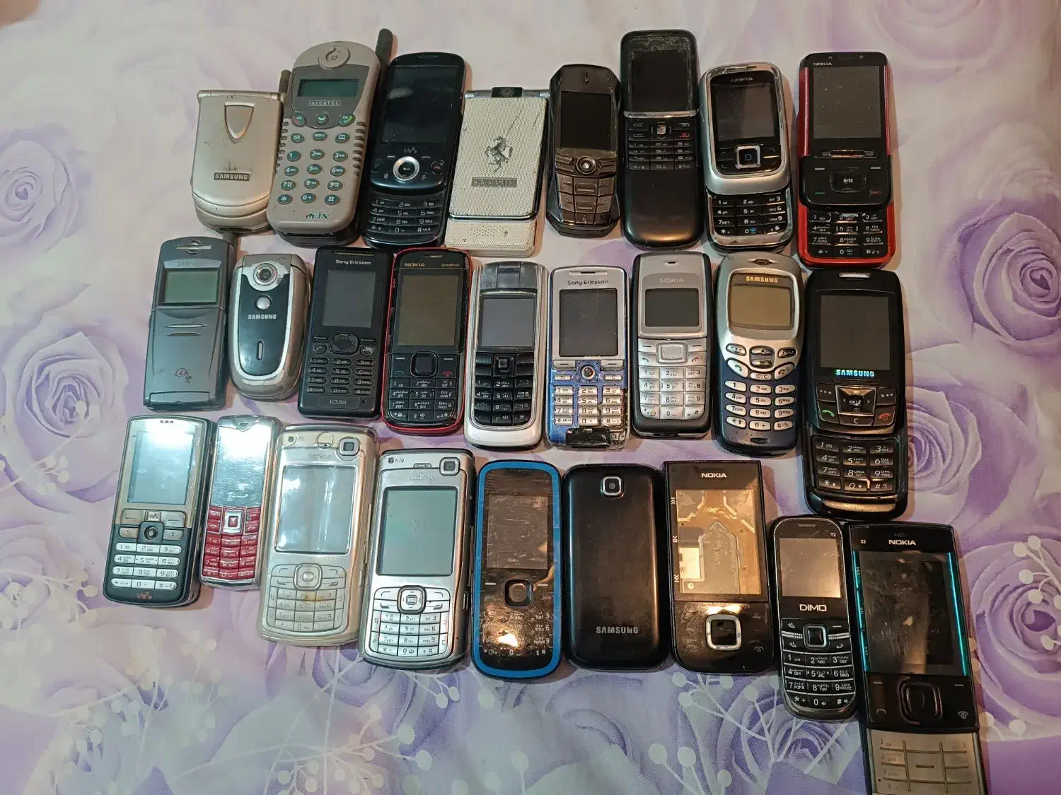 خرید و فروش گوشیهای انتیک یاد اور خاطرات|موبایل|تهران, تجریش|دیوار