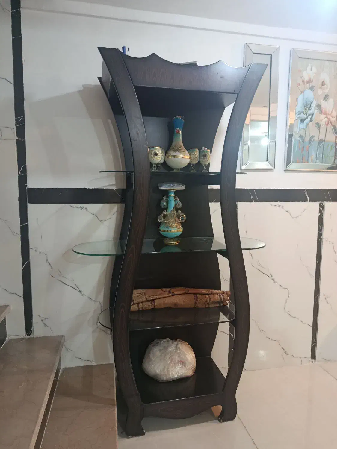 بوفه شیک تر تمیز|بوفه، ویترین، کنسول|کردکوی, |دیوار