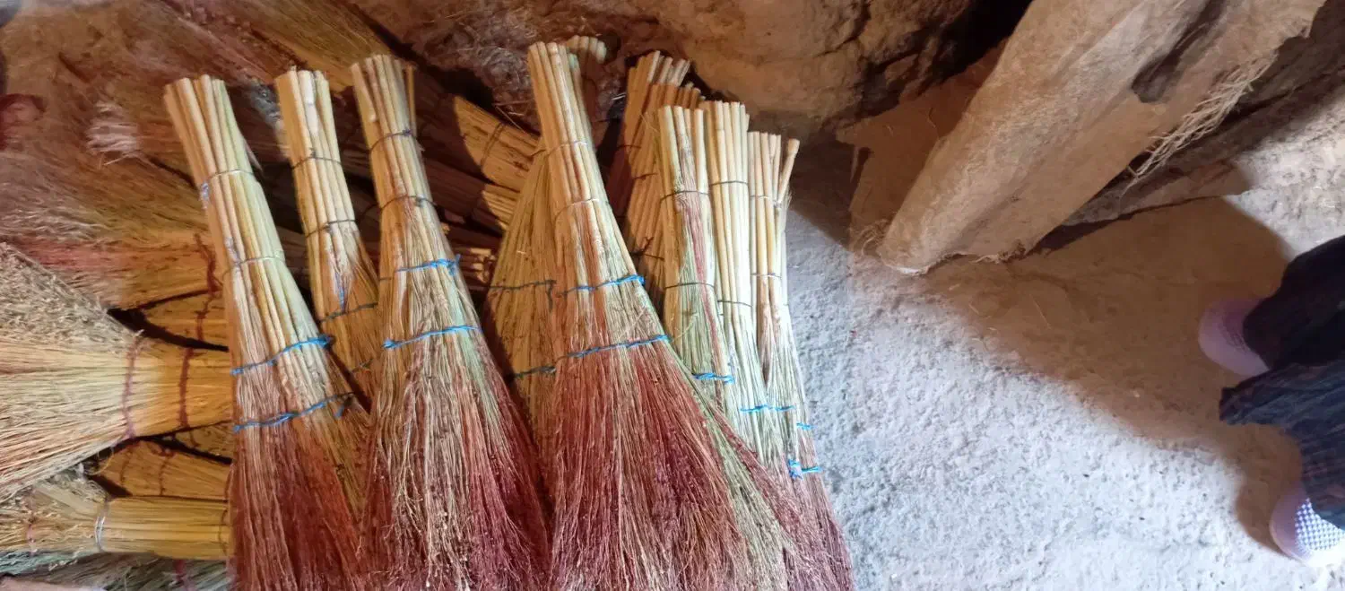 فروش جارو شهری|لوازم نظافت|نورآباد, |دیوار