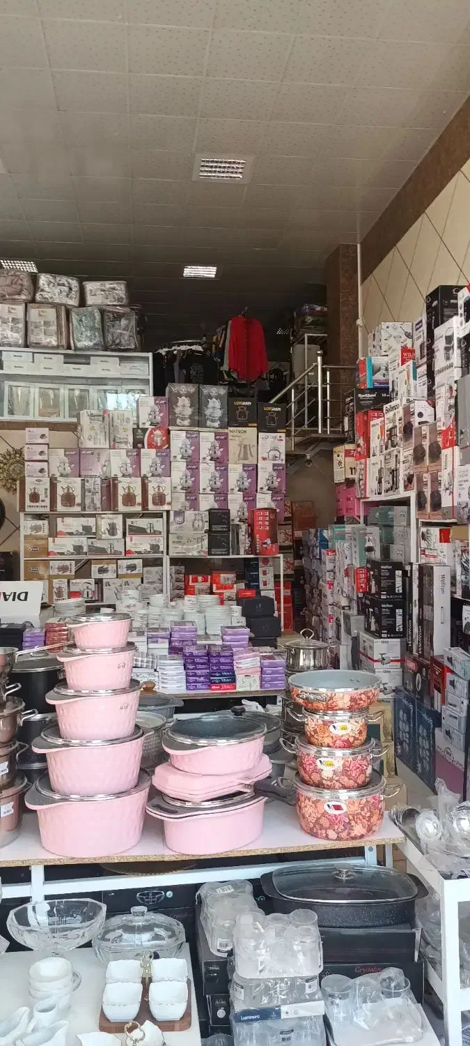 مغازه بلوار ولیعصر نصرت اباد ۱۴۰ متر با بلکن|اجارهٔ مغازه و غرفه|الوند, |دیوار