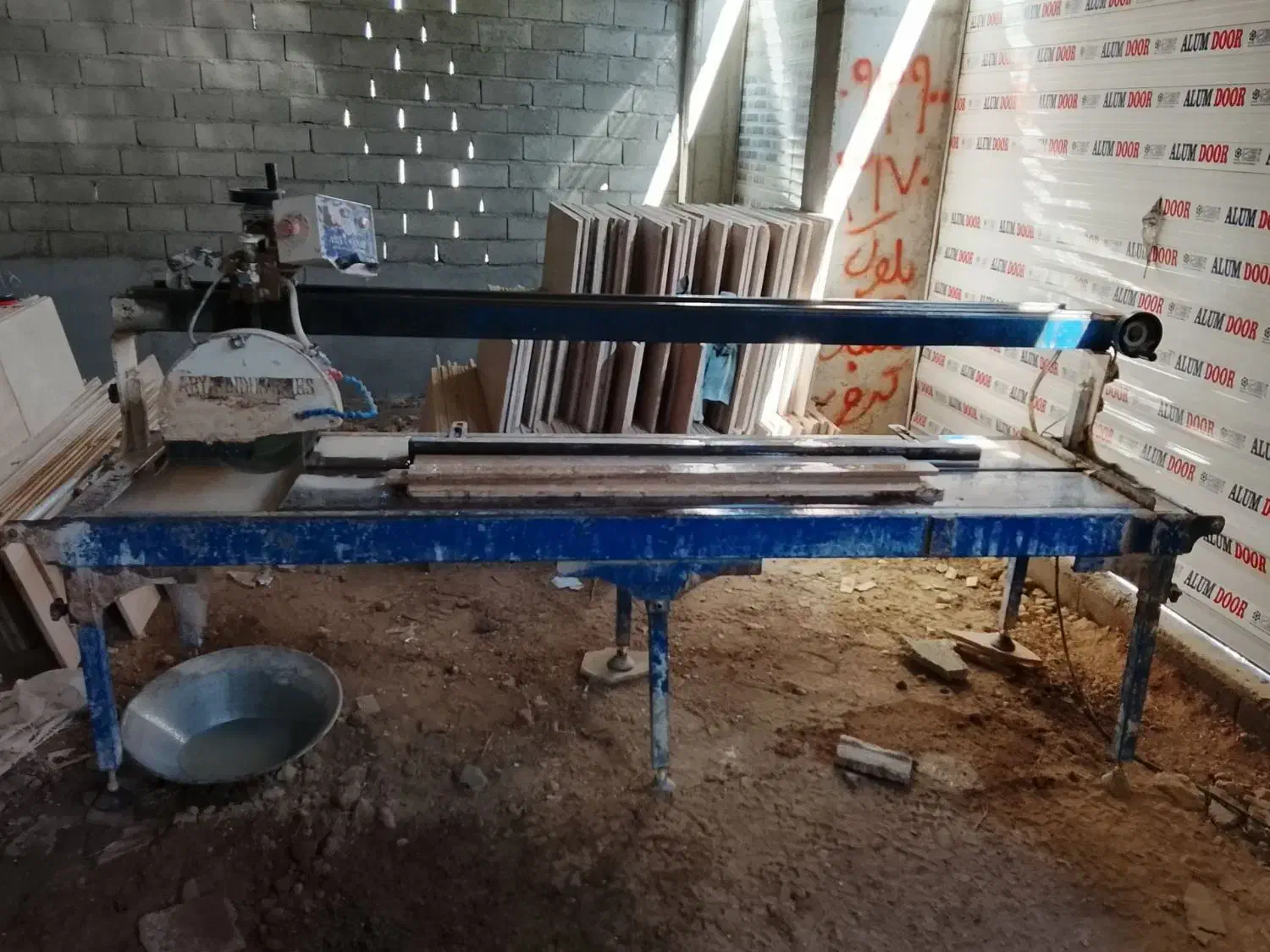 سنگ بری|مصالح و تجهیزات ساختمان|اردبیل, |دیوار