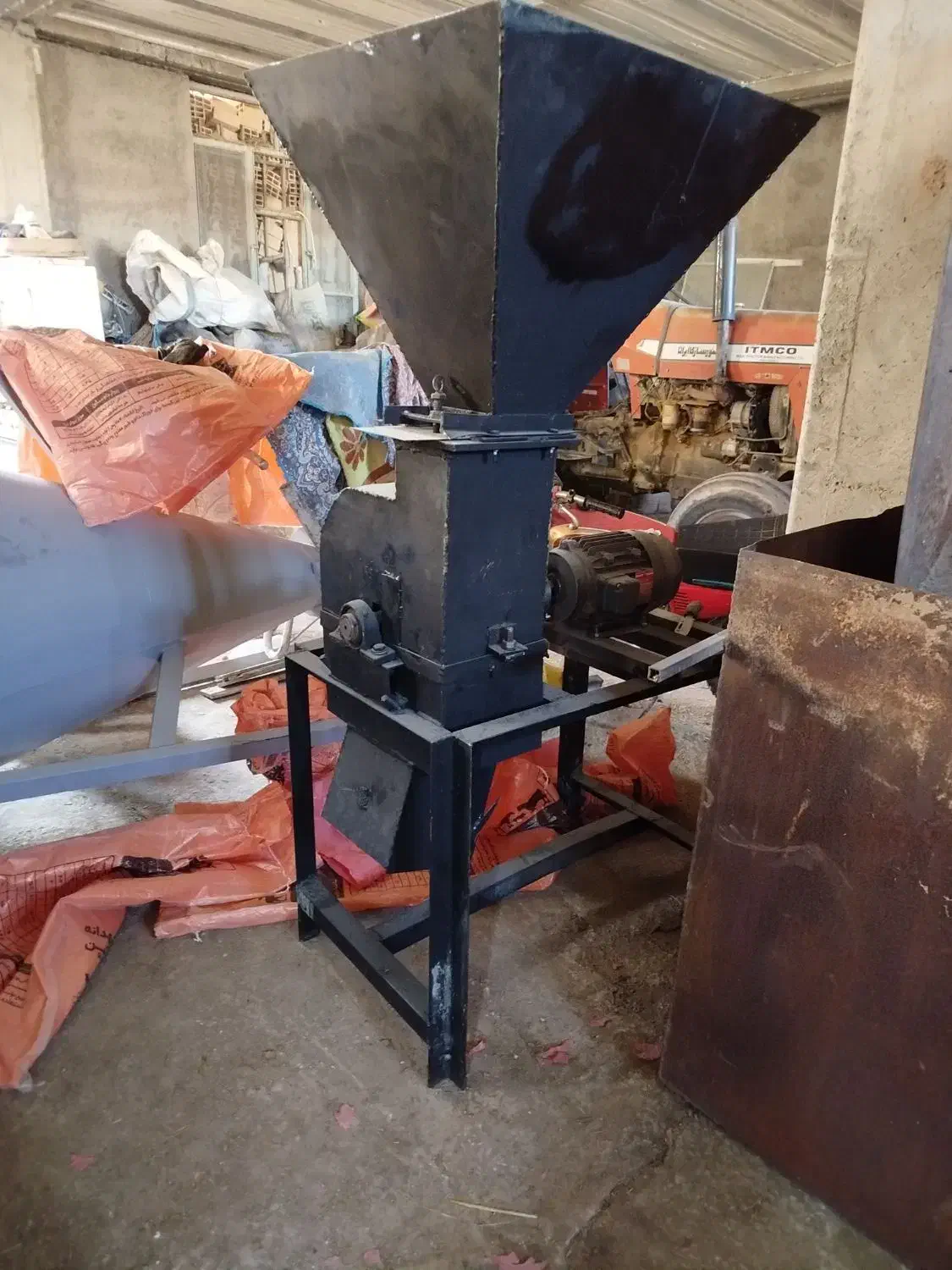 دستگاه تولید زغال فشرده|ماشین‌آلات صنعتی|بجنورد, |دیوار