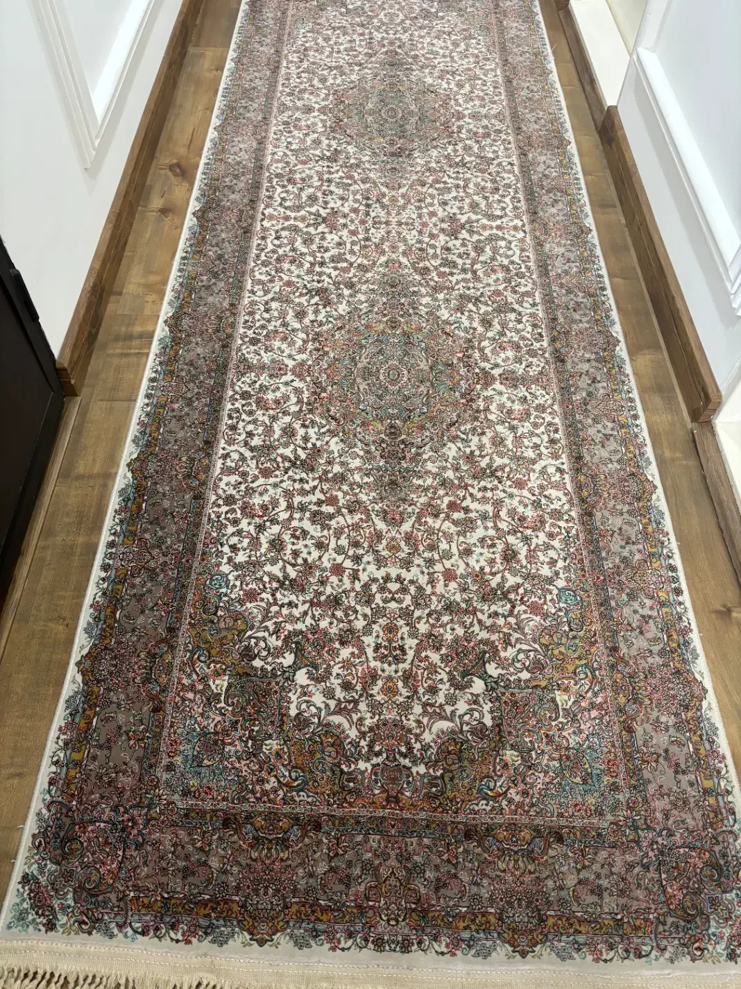 ۳عدد فرش|فرش|مهاباد (آذربایجان غربی), |دیوار