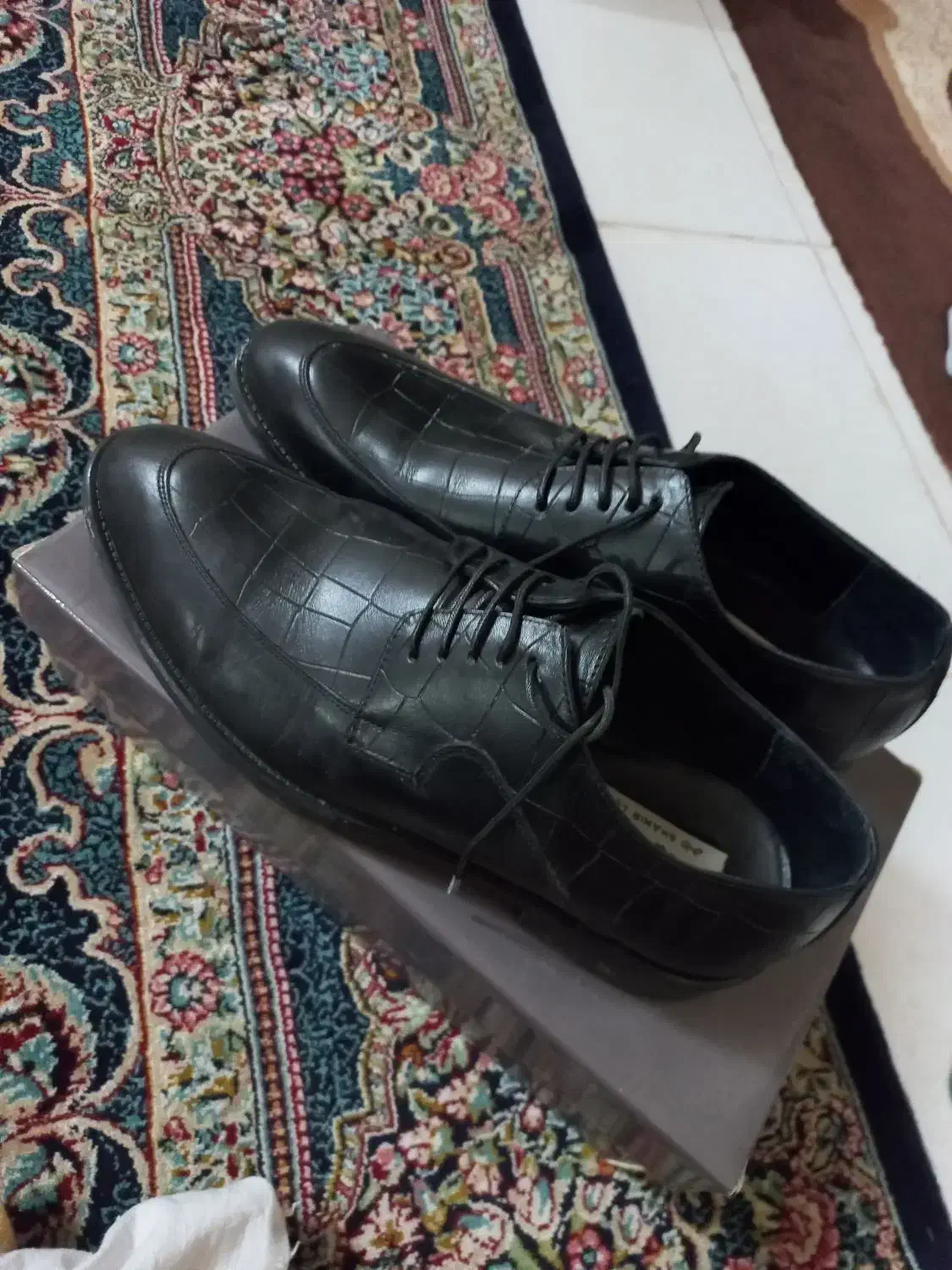 کفش چرمی|کیف، کفش، کمربند|مشهد, شفا|دیوار