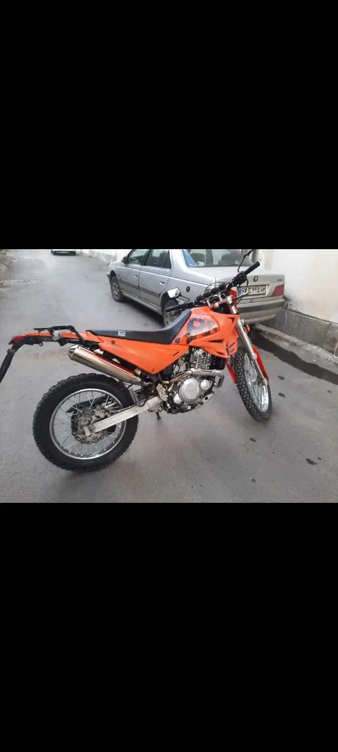 پیشررو گلد ۲۵۰ کم کار تمام وسیله ها فابریک|موتورسیکلت|بابل, |دیوار