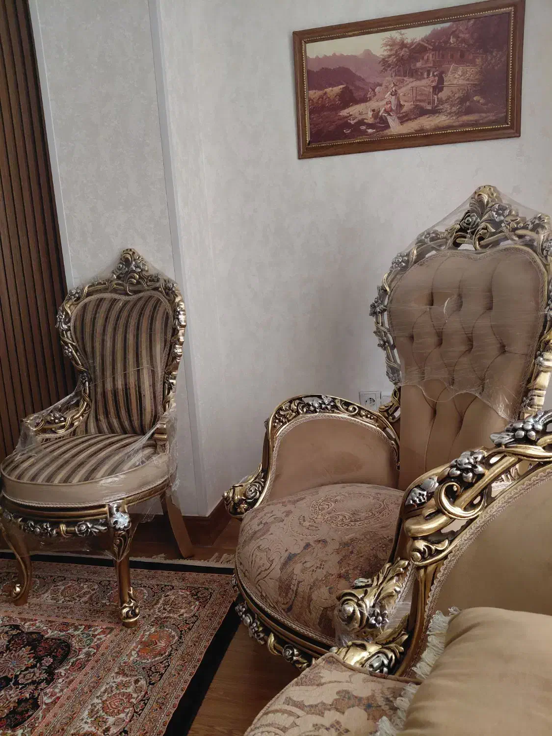 مبل سلطنتی و کلاسیک|مبلمان خانگی و میز عسلی|ایلام, |دیوار