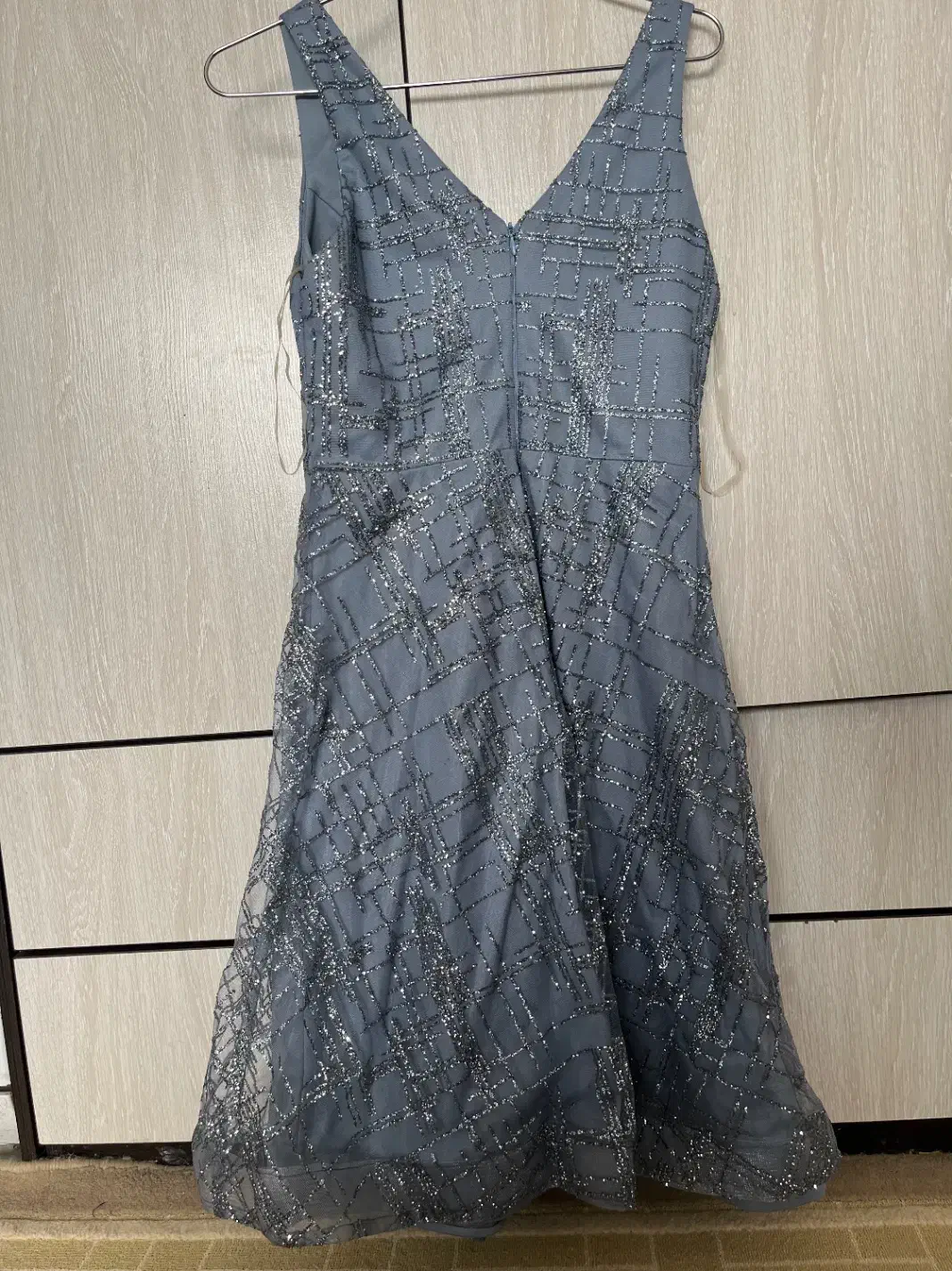 لباس مجلسی|لباس|پردیس, فاز ۲|دیوار