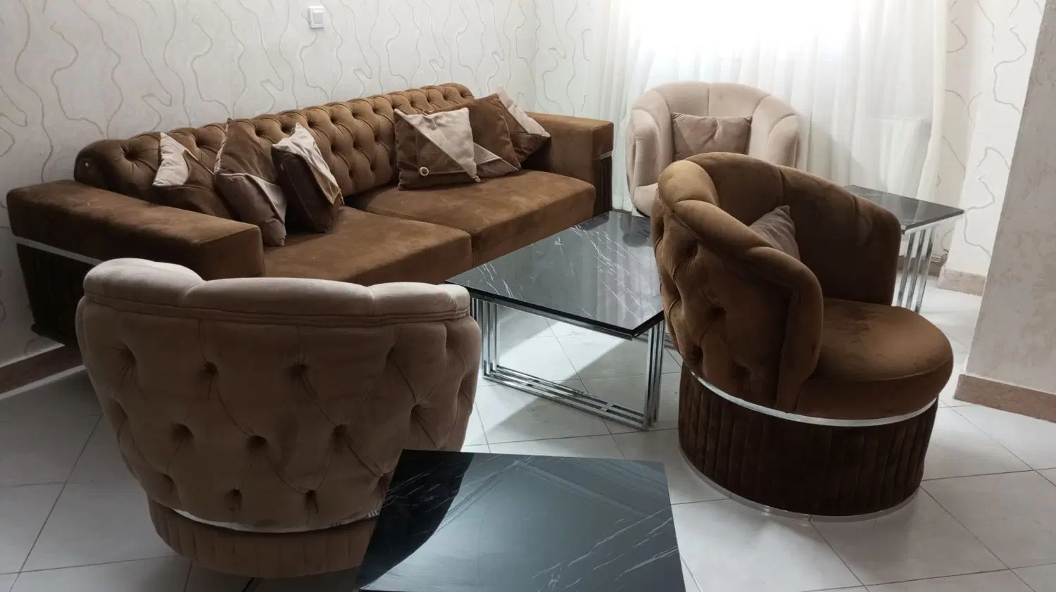 مبل چستر تخت خواب شو و ۹ تک نفره|مبلمان خانگی و میز عسلی|تهران, گلستان (شهرک راه آهن)|دیوار