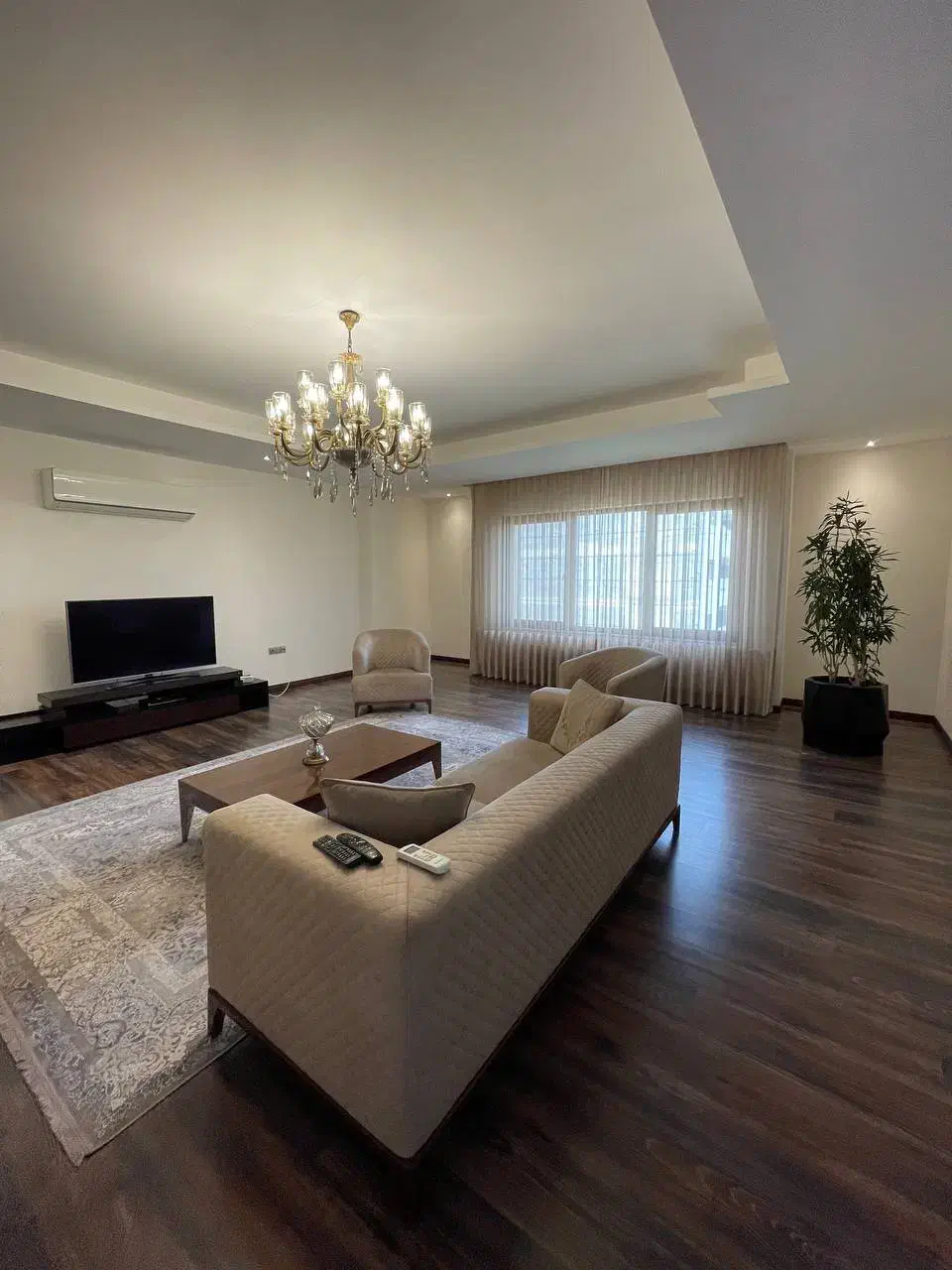 ۳۶۰متر اپارتمان ۴خواب دو مستر بوستان|اجارهٔ آپارتمان|ساری, |دیوار