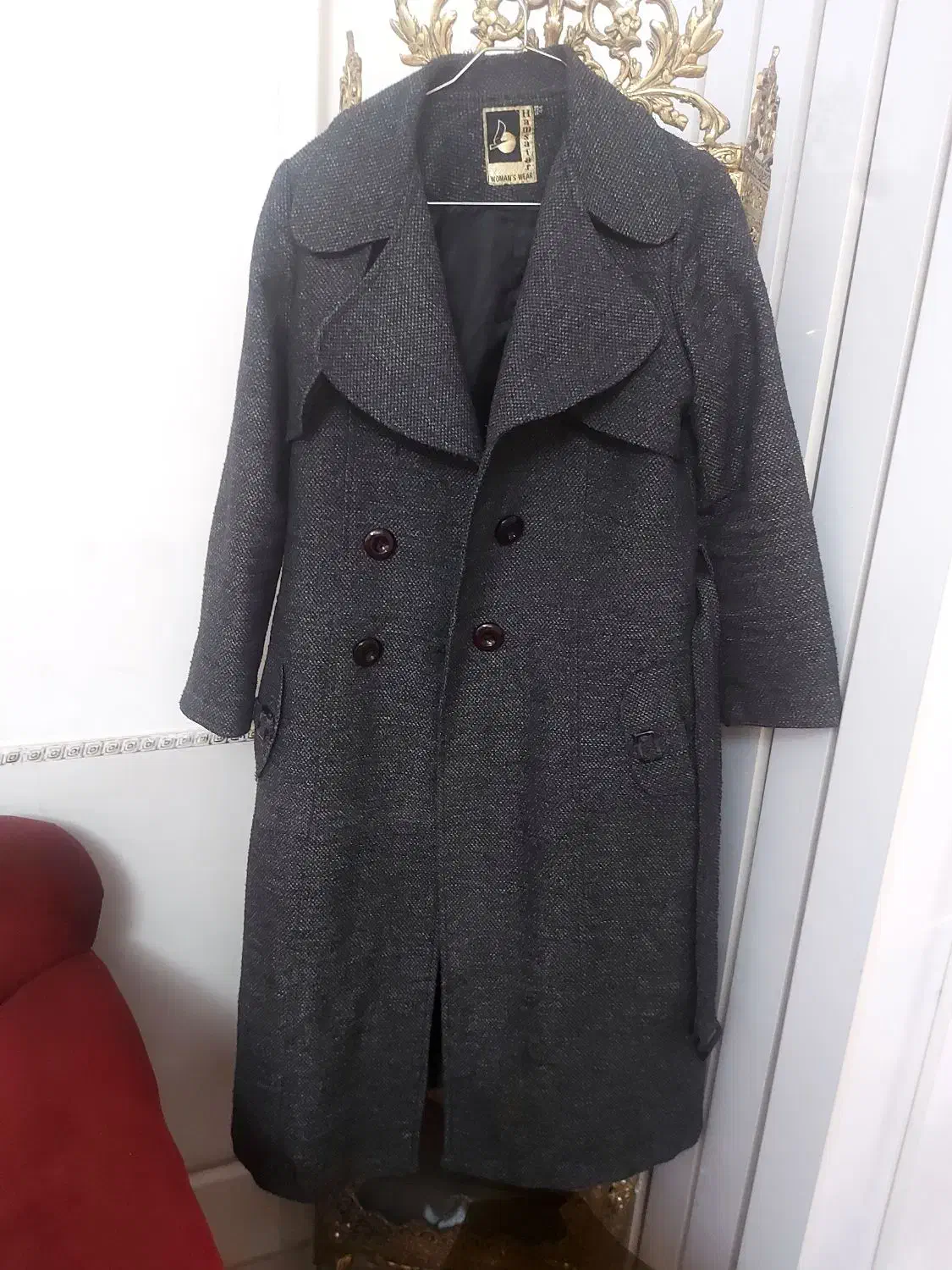 پالتو سایز ۴۲،۴۴|لباس|میانه, |دیوار