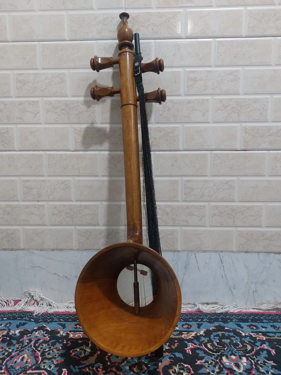 کمانچه پشت باز|سازهای سنتی|قرچک, مهدیه|دیوار