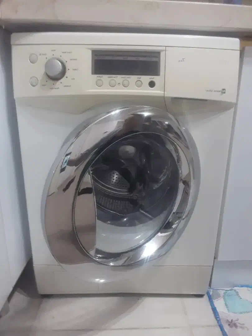 فروش لباسشویی اسنوا کارکرده|ماشین لباسشویی و خشک‌کن لباس|ایلام, |دیوار