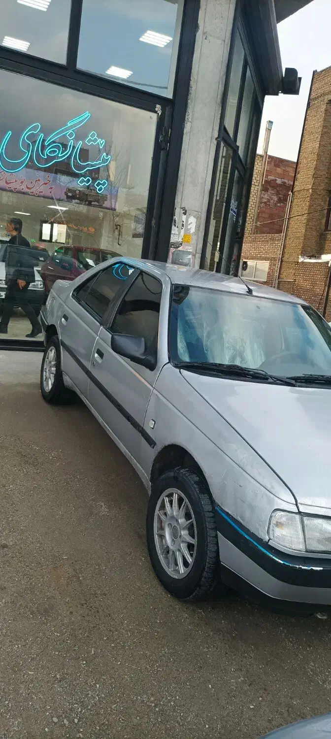 پژو 405 نقره‌ای 85|خودرو سواری و وانت|بوکان, |دیوار