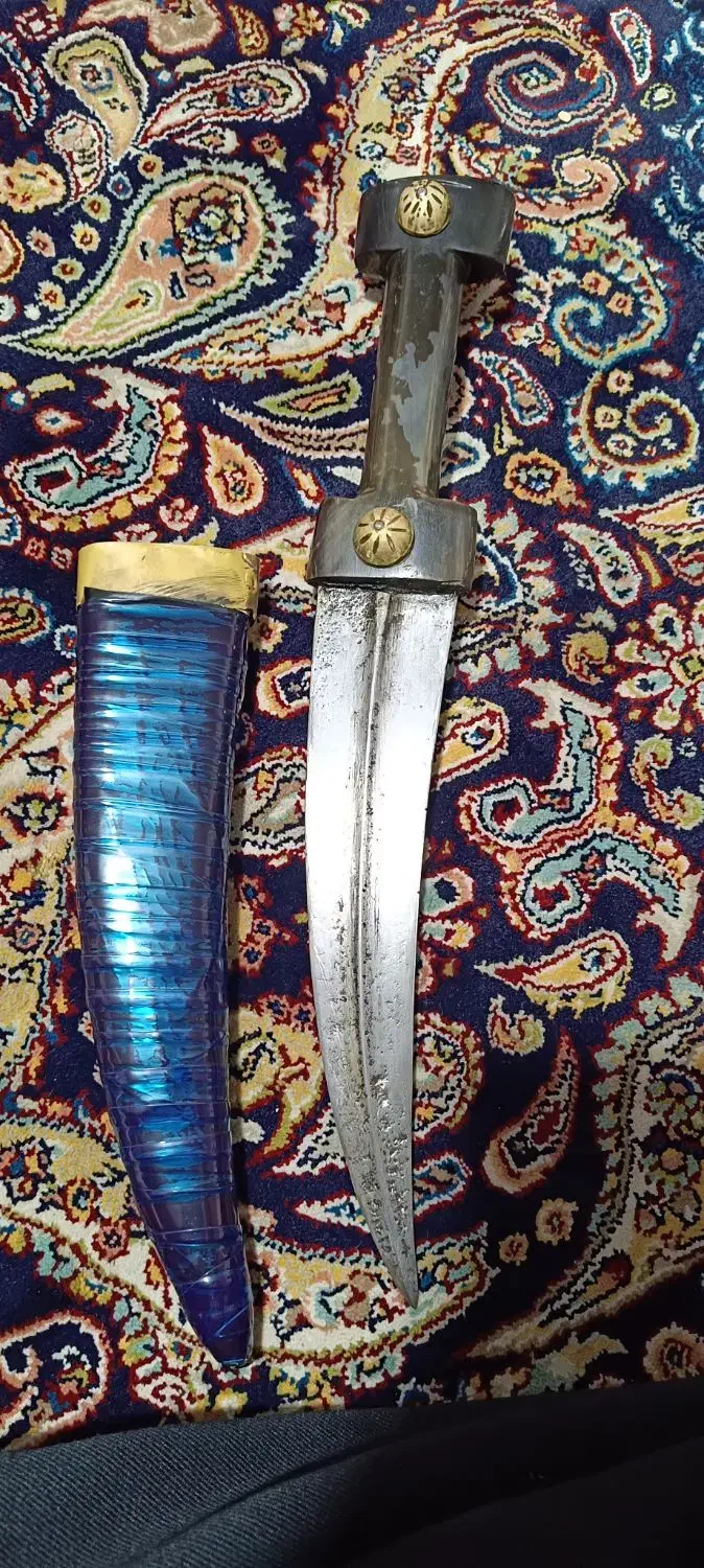 خنجر دوان قدمت بیش از صد سال قیمت ۲۸میلیون|کلکسیون اشیاء عتیقه|جوانرود, |دیوار