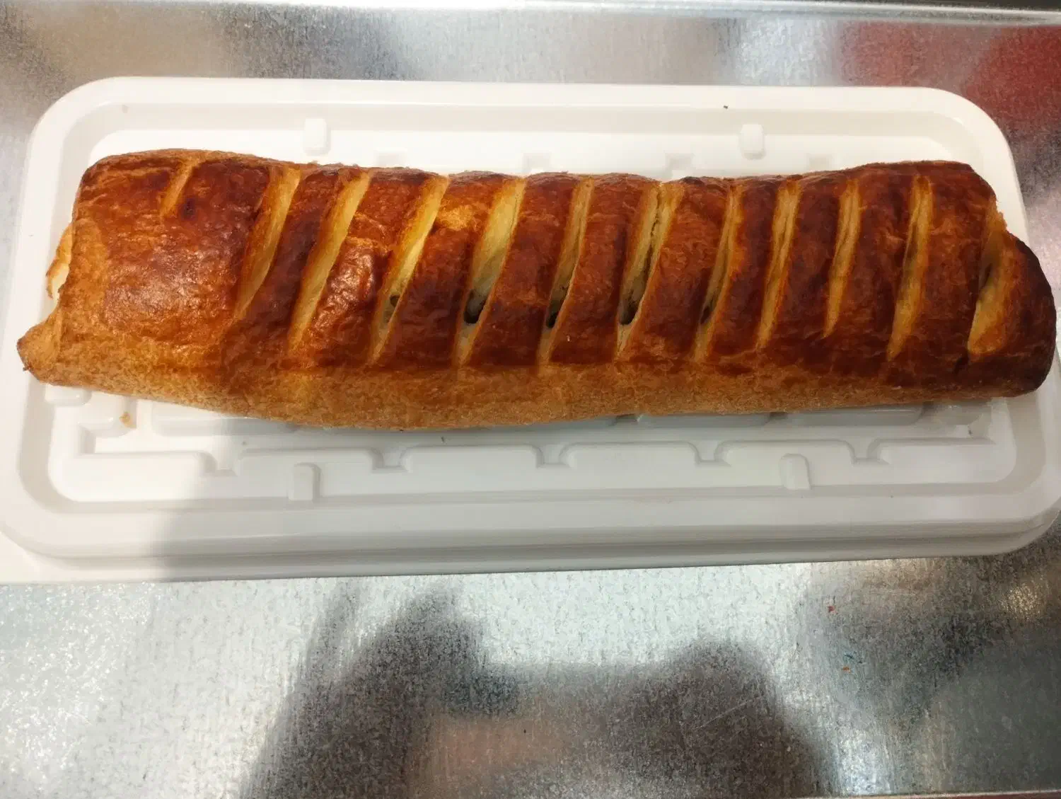 خشک کار خانوم یاآقا برای قنادی وکمکی|استخدام خدمات فروشگاه و رستوران|ایلام, |دیوار