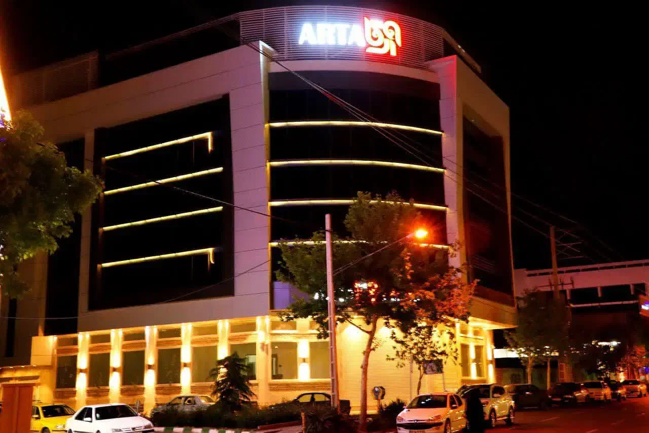 ایفون ۱۴/قسطی/چکی/بازنشستگان تامین اجتماعی|موبایل|مشهد, ولیعصر (شهرک غرب)|دیوار