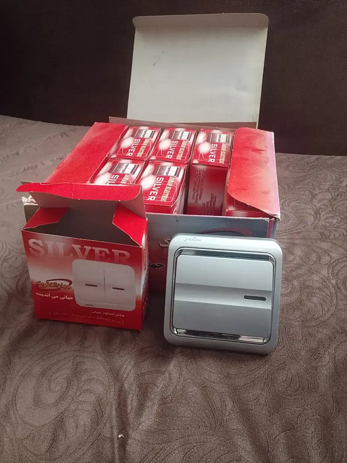 کلید برق تک پل|مصالح و تجهیزات ساختمان|سبزوار, قصبه شرقی|دیوار