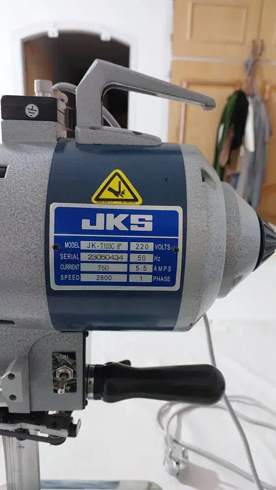 قیچی برقی ۸ اینچ جک قیچی خط زن دستگاه پرس|لوازم خیاطی و بافتنی|قم, منبع آب|دیوار