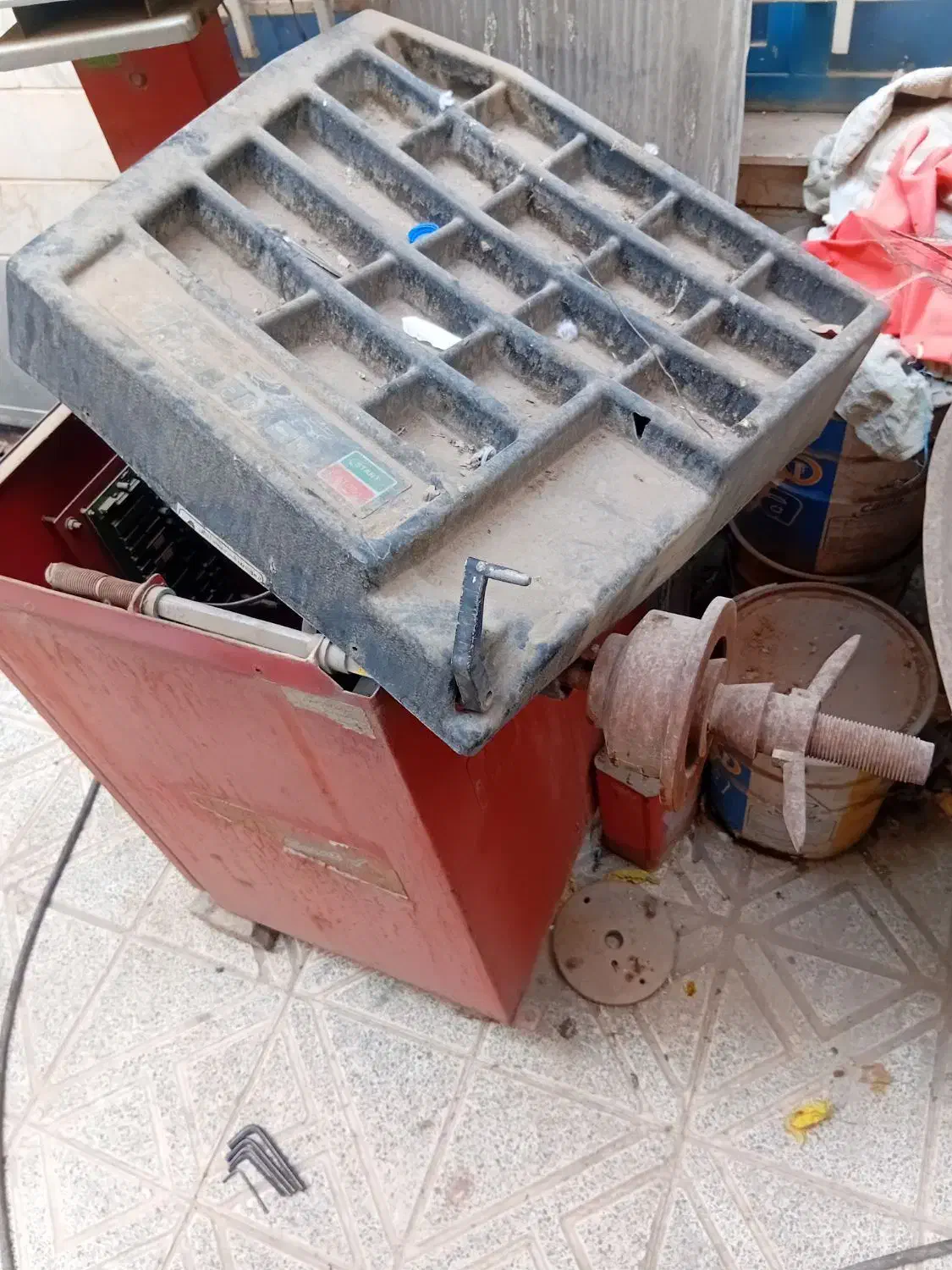 دستگاه بالانس|ماشین‌آلات صنعتی|پاکدشت, پاکدشت (مامازند)|دیوار