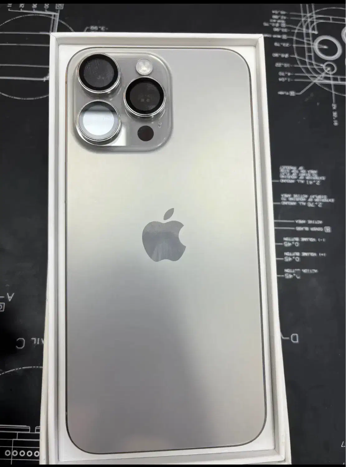 ایفون ۱۵ پرومکس ۵۱۲|موبایل|کرج, فاز ۲ مهرشهر|دیوار