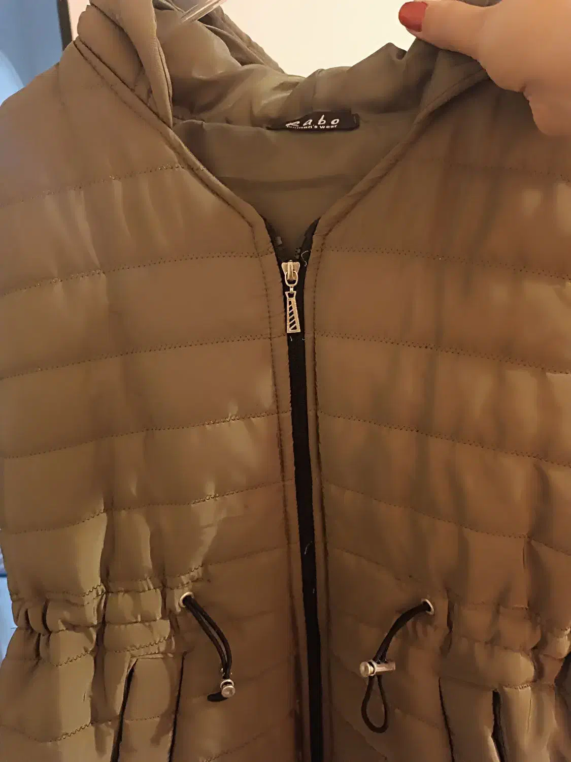 پافر بلند|لباس|چالوس, |دیوار