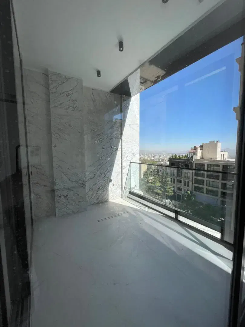 ۳۰۵ متر ۴خواب(سوئیت مجزا )کلید نخورده/ قیمت مناسب|اجارهٔ آپارتمان|تهران, ولنجک|دیوار