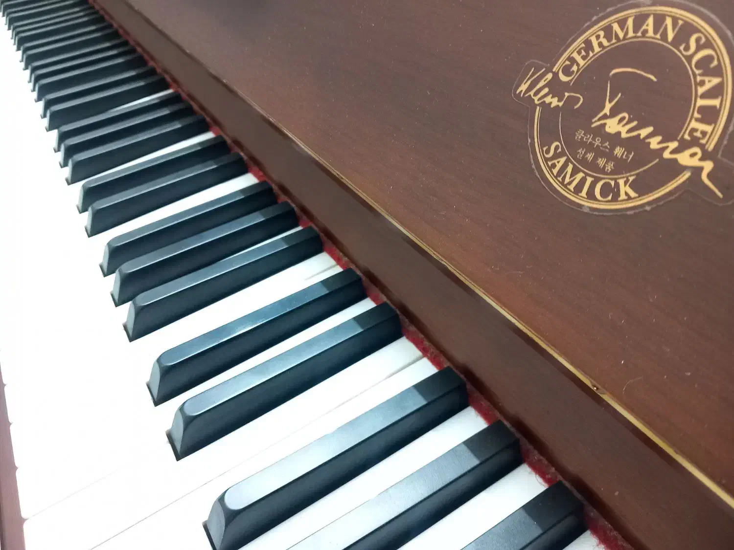 خرید و فروش و کوک و تعمیر پیانو آکوستیک|پیانو، کیبورد، آکاردئون|تهران, تجریش|دیوار