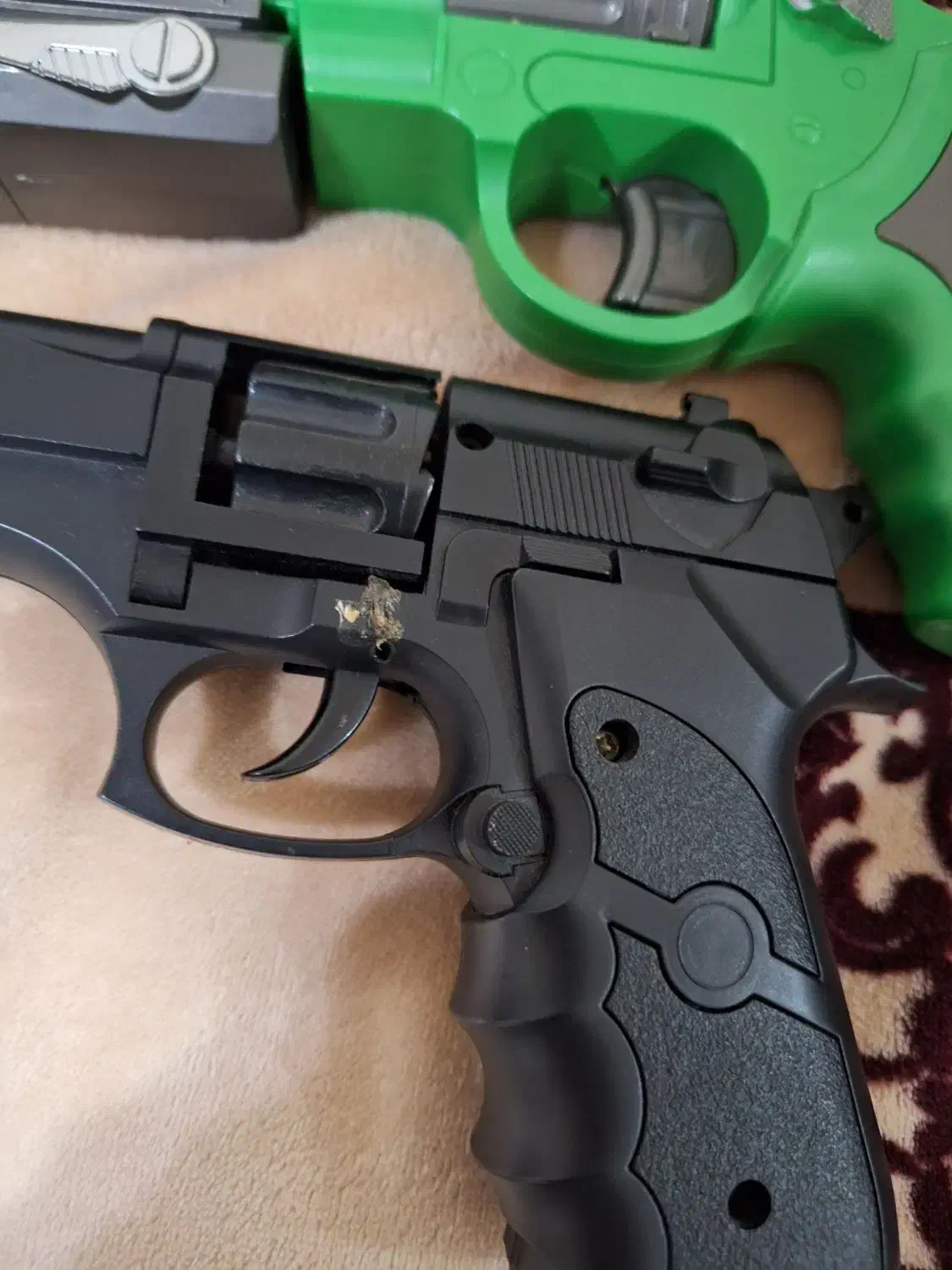 تفنگ اسباب بازی|اسباببازی|گرگان, |دیوار