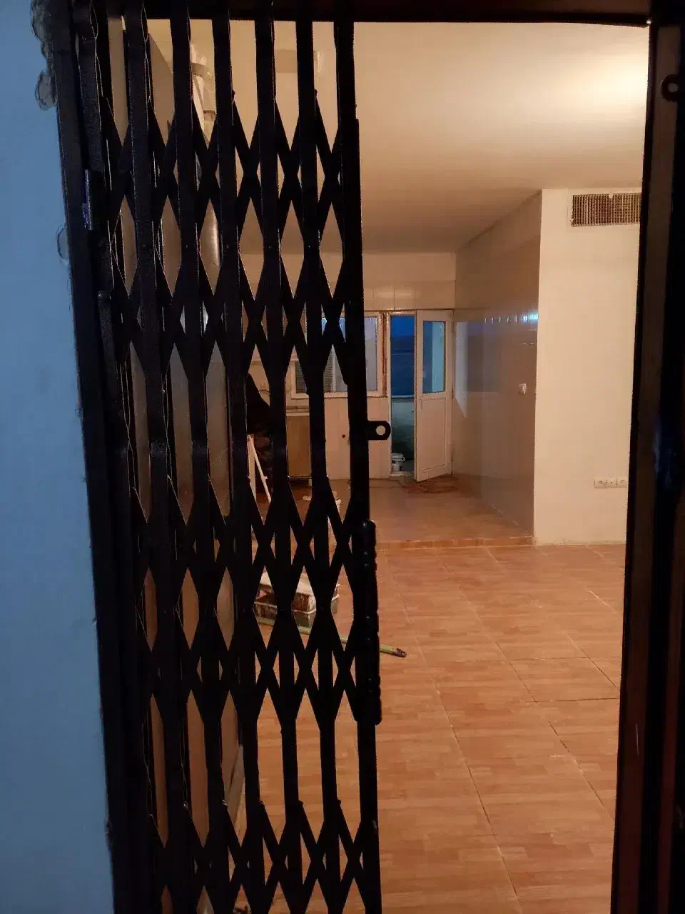 مسکن مهرسجادیه.سرخاک.|فروش آپارتمان|کرمانشاه, |دیوار